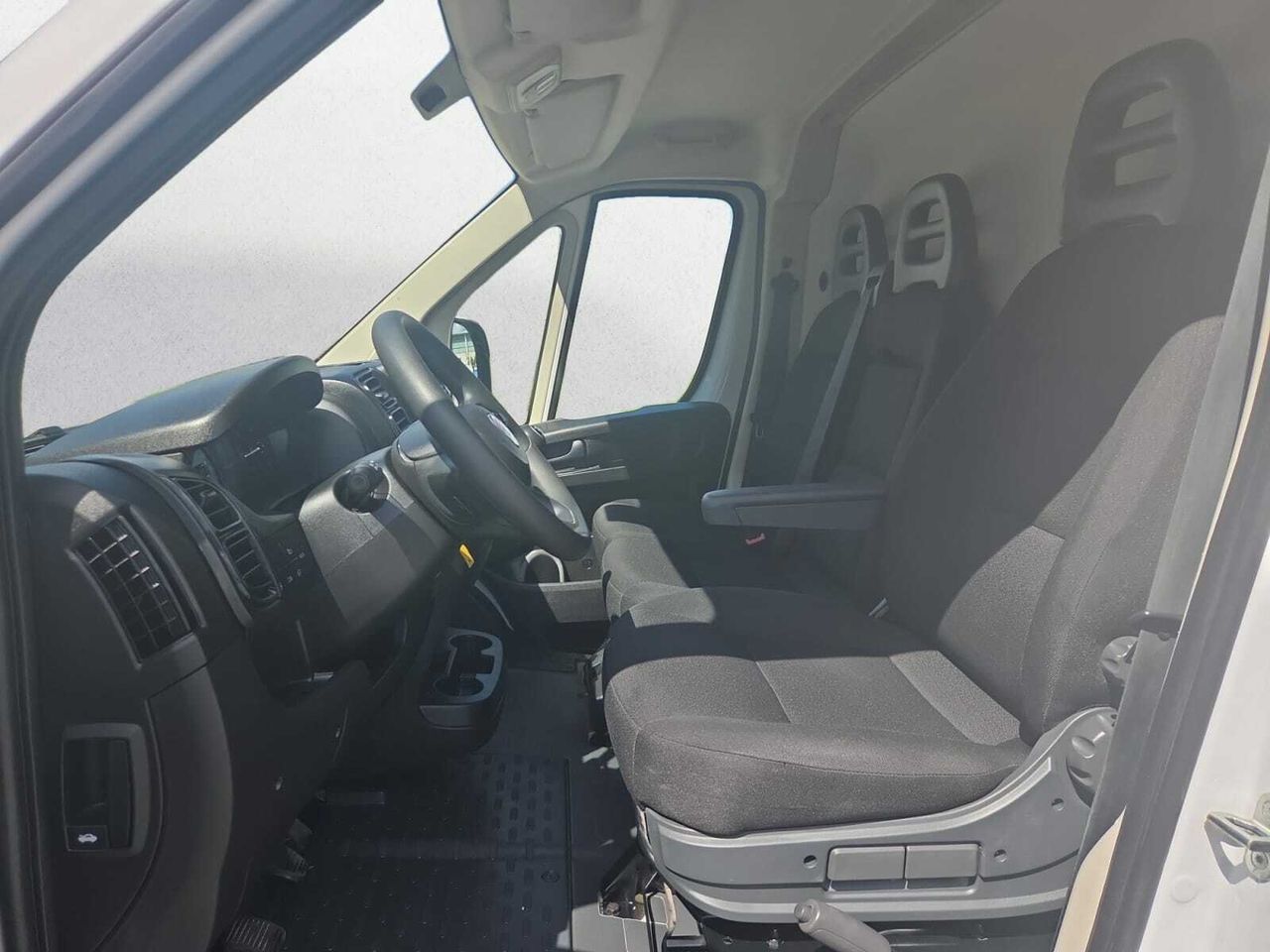 Fiat Ducato FG 35 L2 H2 MULTIJET 140 CV  - Foto 2