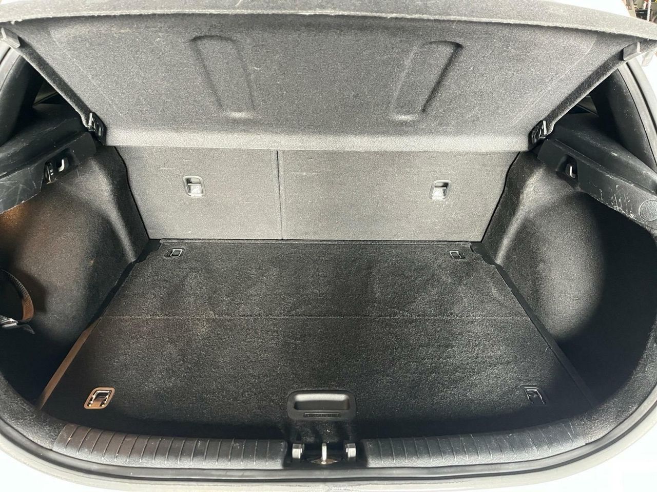 Kia Ceed 1.4 TGDI GT LINE 140 CV  - Foto 2