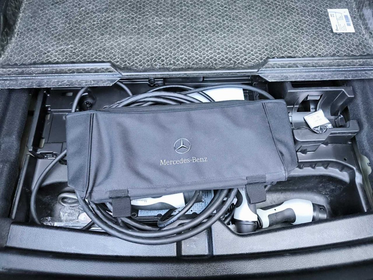 Mercedes CLA 250 e + PAQUETE ADVANTAGE+SMARTPHONE  - Foto 2