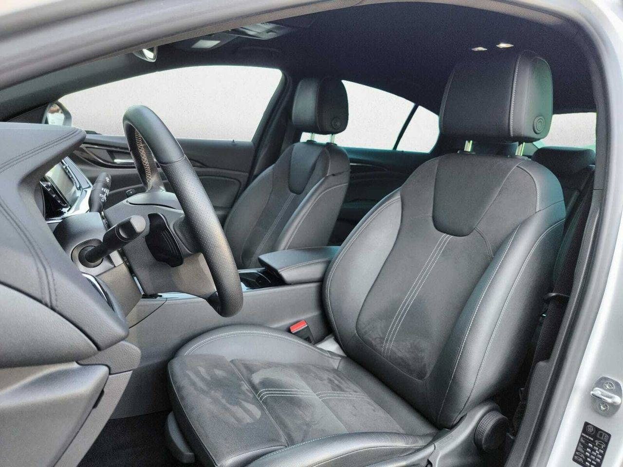 Opel Insignia  GS 2.0 CDTI TURBO D ULTIMATE AUT  - Foto 2