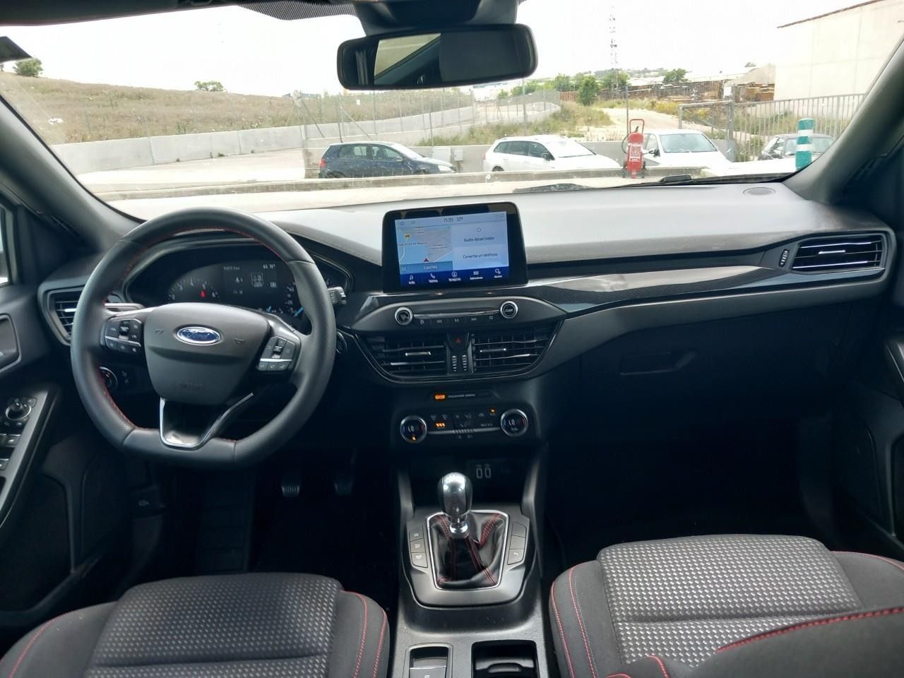 Ford Focus ST LINE ECOBOOST 125 CV  - Foto 2