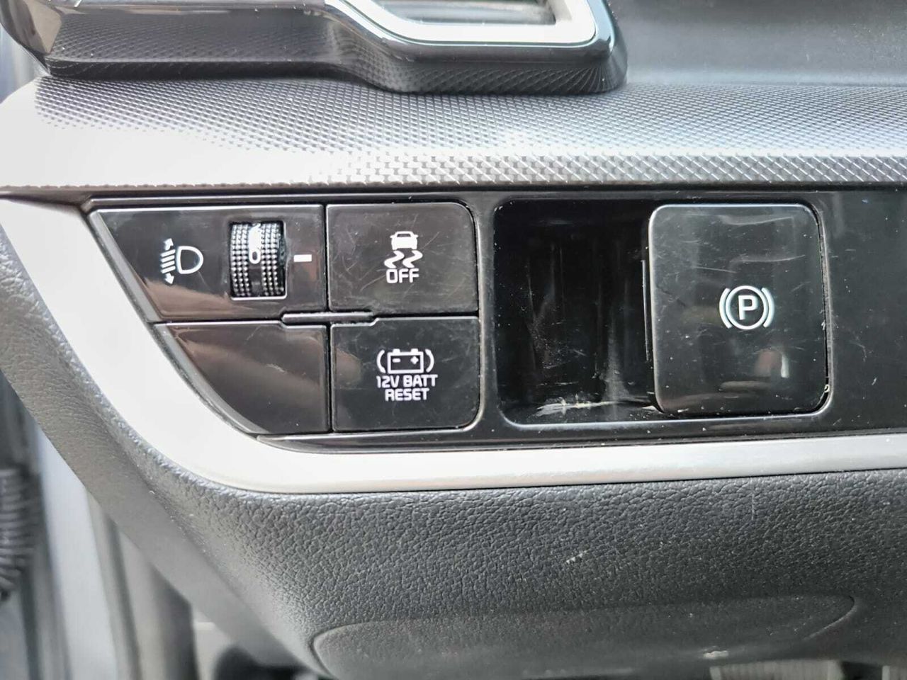 Kia Sportage 1.6 TGDI HEV DRIVE 230 CV  - Foto 2