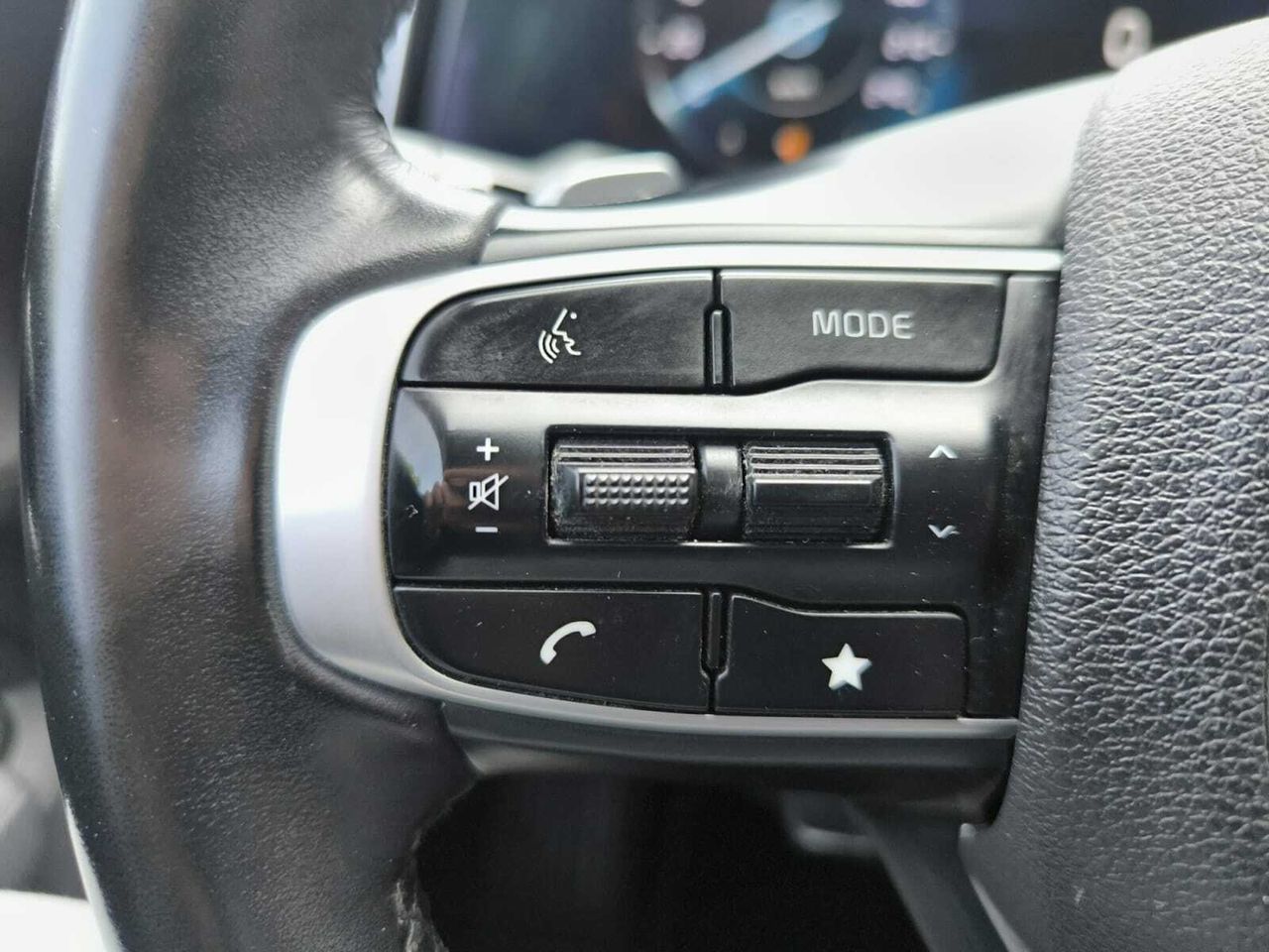 Kia Sportage 1.6 TGDI HEV DRIVE 230 CV  - Foto 2