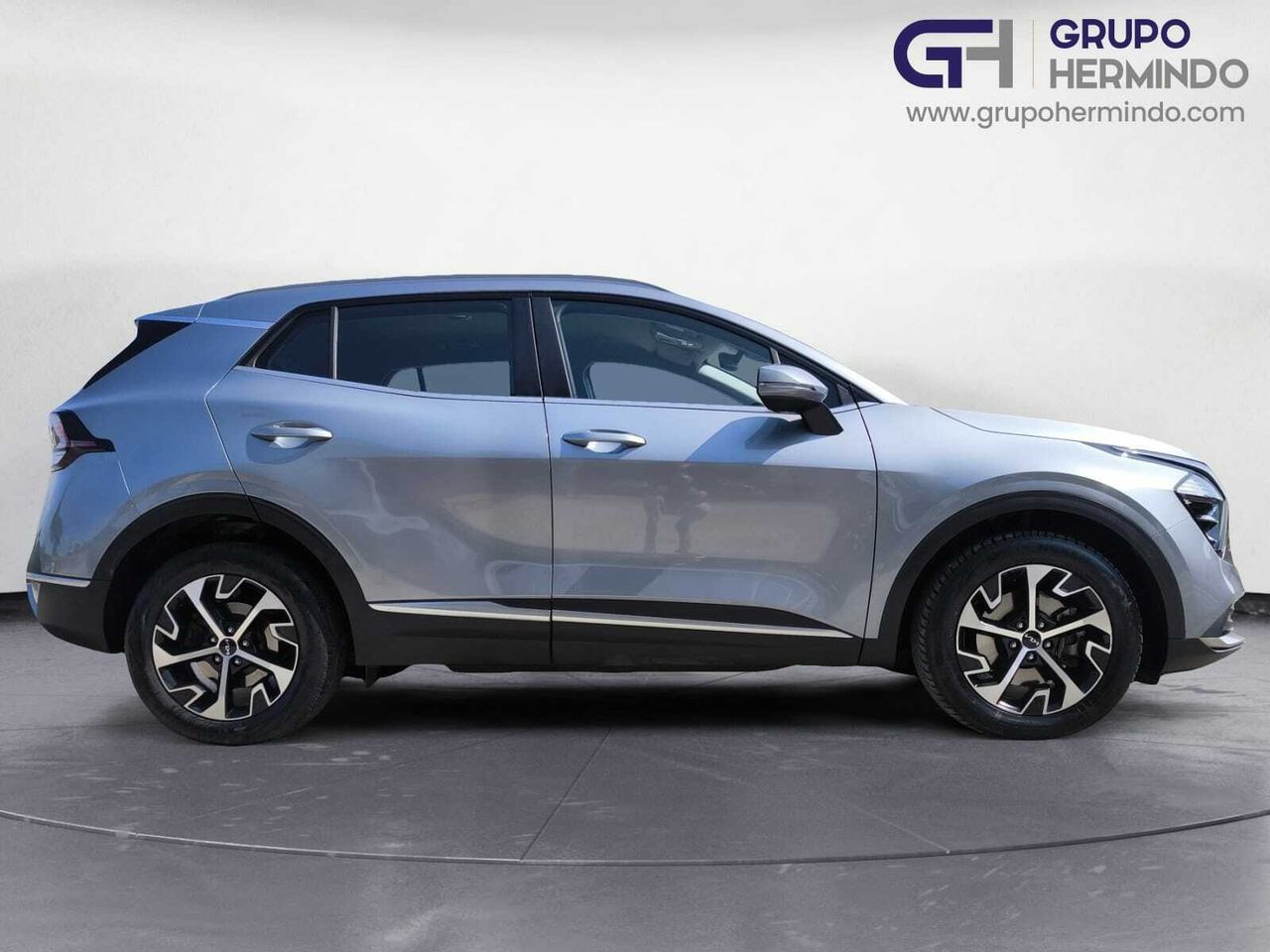 Kia Sportage 1.6 TGDI HEV DRIVE 230 CV  - Foto 2