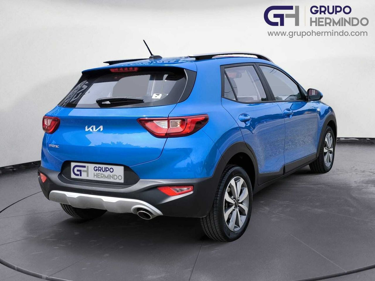 Kia Stonic 1.2 DPI DRIVE 84 CV  - Foto 2