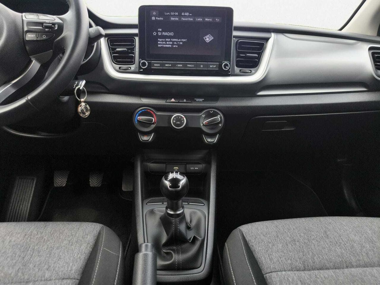 Kia Stonic 1.2 DPI DRIVE 84 CV  - Foto 2
