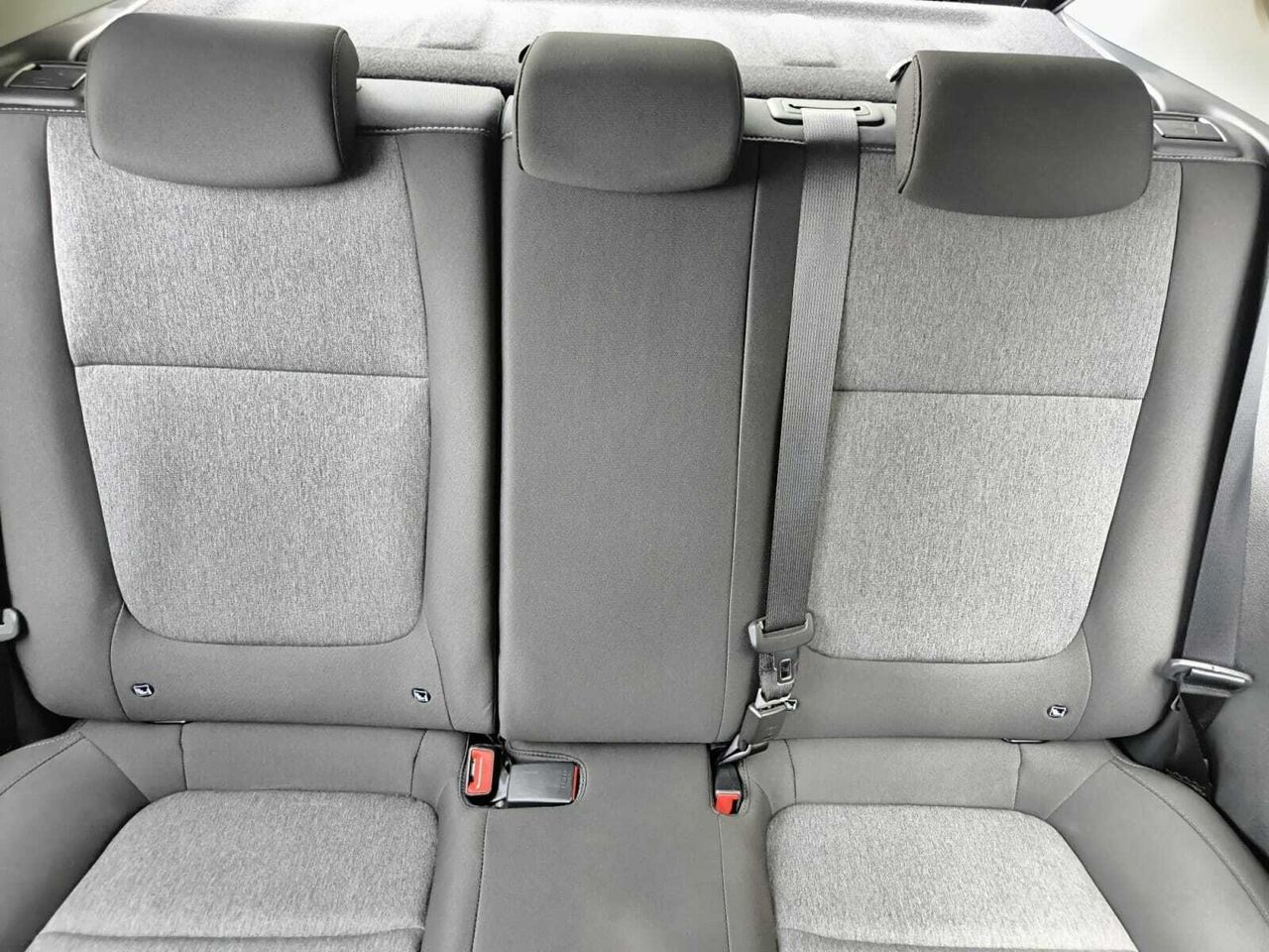 Kia Stonic 1.2 DPI DRIVE 84 CV  - Foto 2