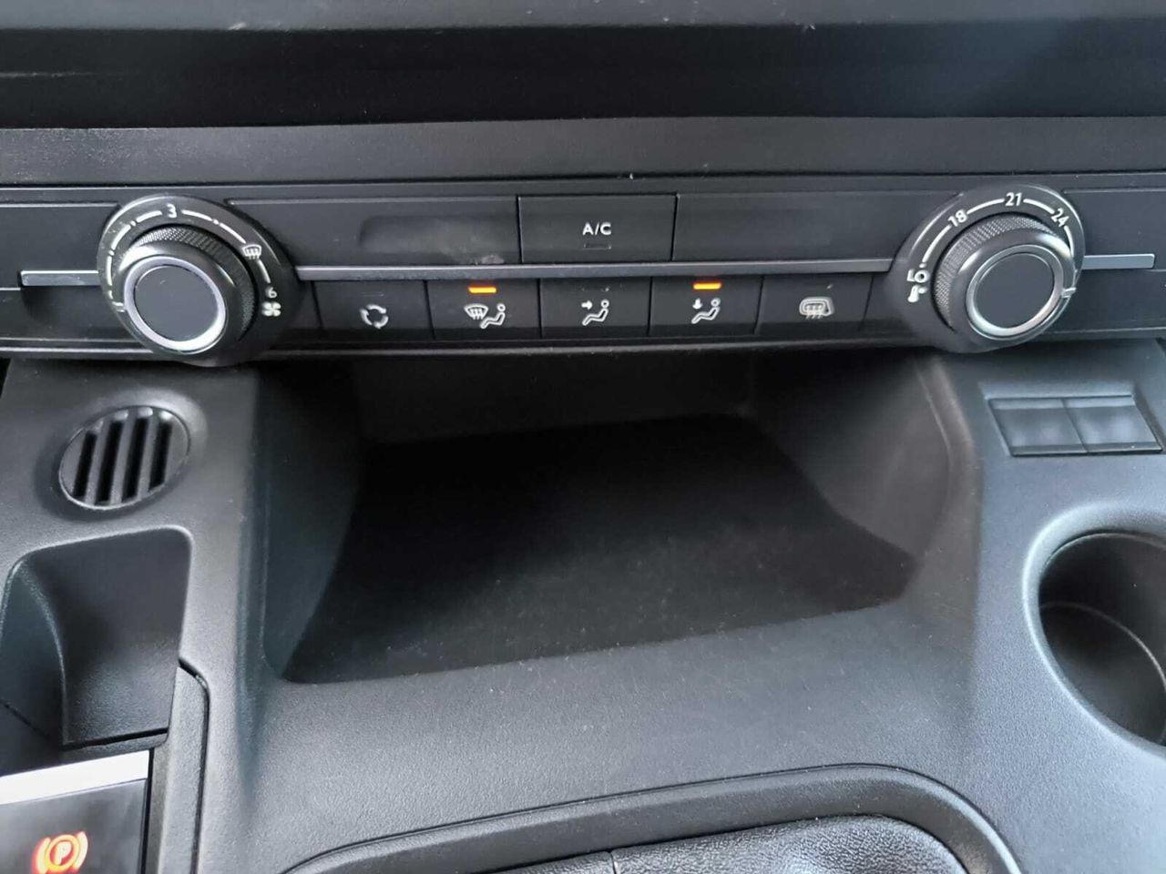 Peugeot Partner PREMIUM STANDARD 600 KG BLUE HDI 100 CV  - Foto 2