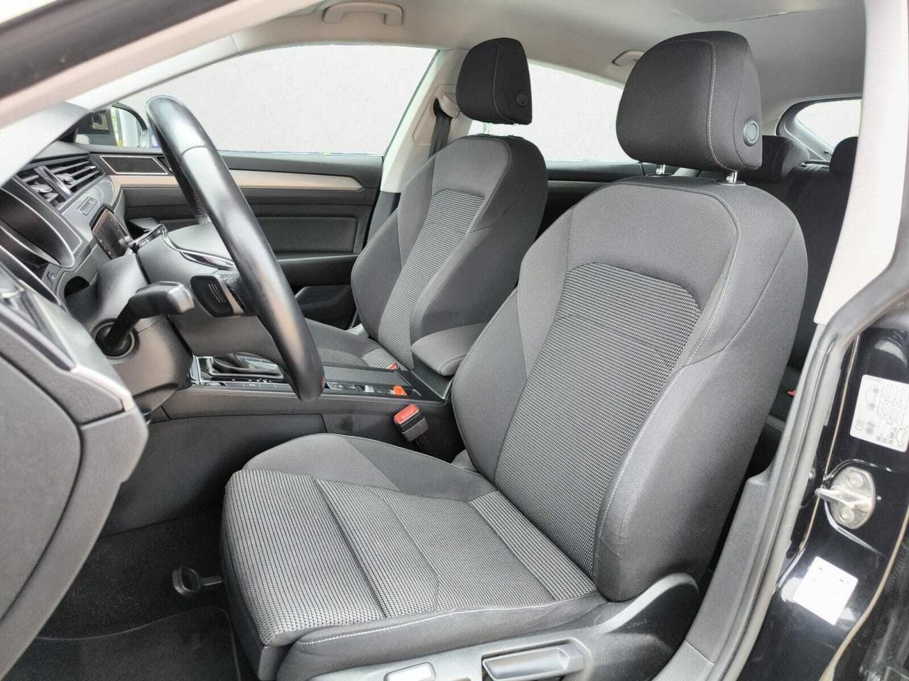 Volkswagen Arteon 2.0 TDI 150 CV DSG ELEGANCE  - Foto 2