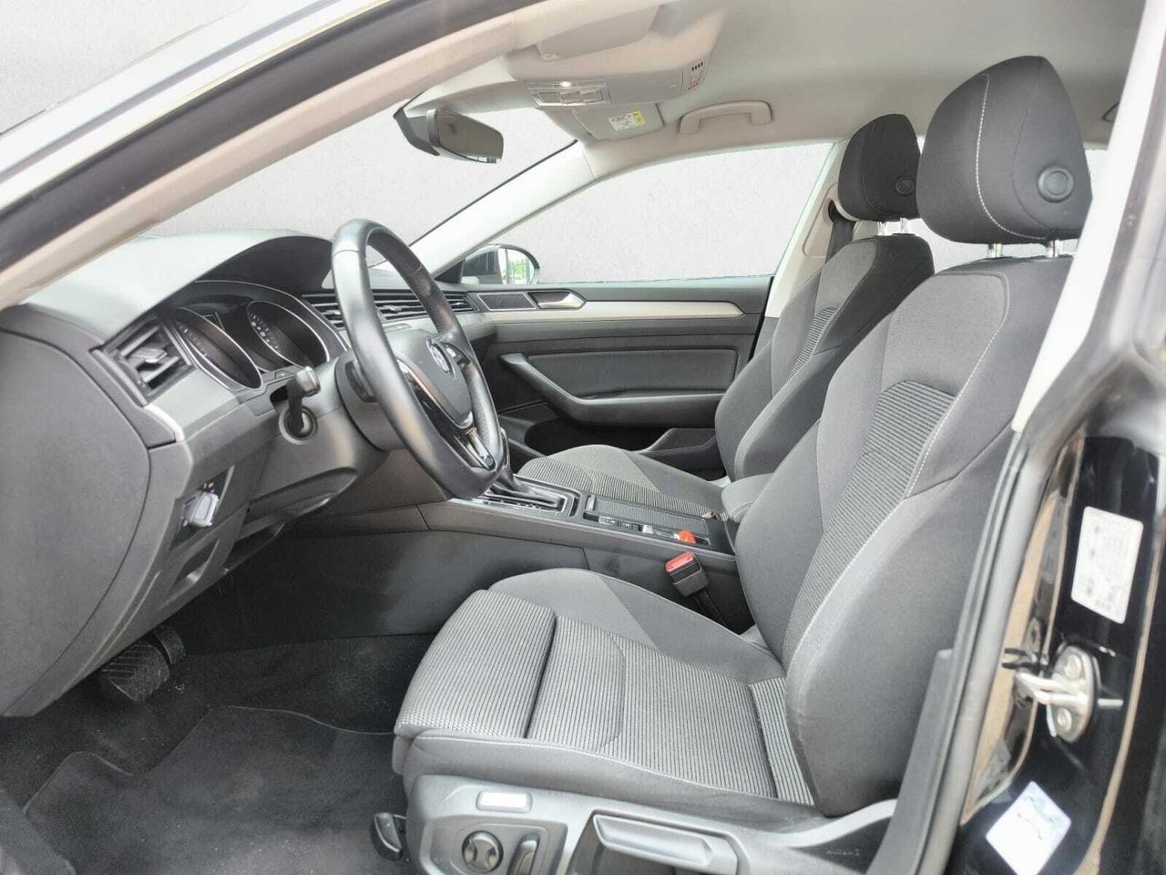 Volkswagen Arteon 2.0 TDI 150 CV DSG ELEGANCE  - Foto 2