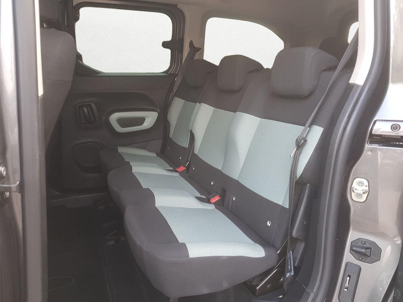 Citroën Berlingo TALLA XL FEEL BLUE HDI 130 CV  - Foto 2