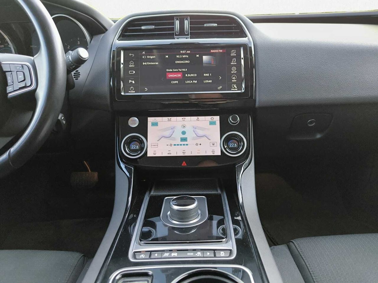 Jaguar XE 2.0 RWD PRESTIGE 180 CV AUT  - Foto 2