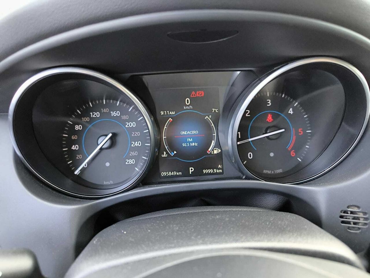 Jaguar XE 2.0 RWD PRESTIGE 180 CV AUT  - Foto 2