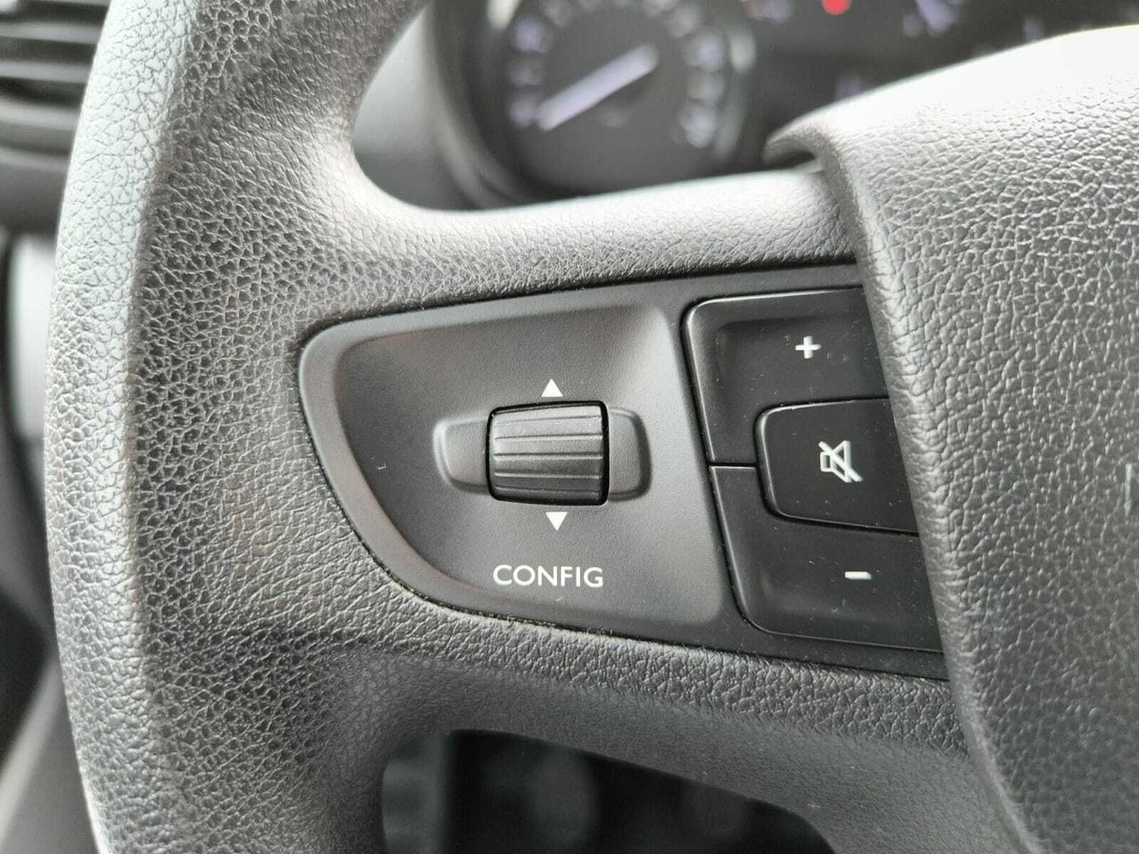 Peugeot Expert COMBI BLUE HDI 120 CV LONG 8 PLAZAS  - Foto 2