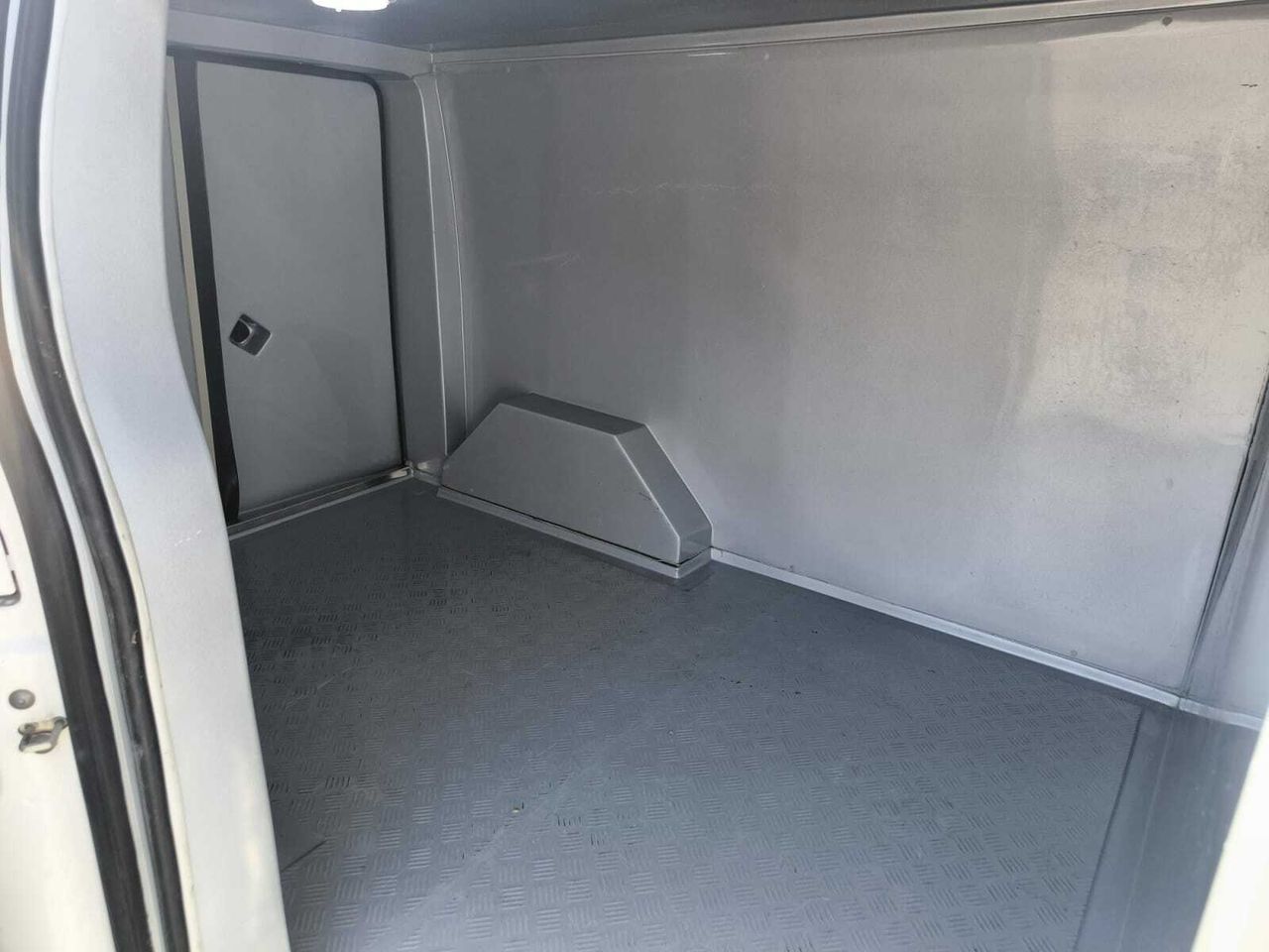 Peugeot Expert FG ISOTERMO PRO BLUE HDI 120 CV STANDARD  - Foto 2