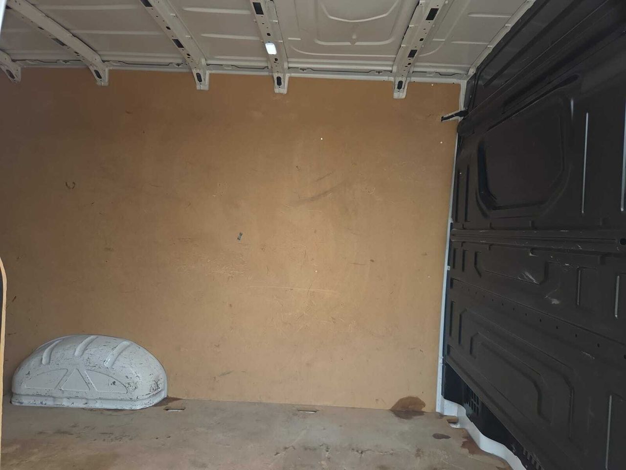 Volkswagen Crafter 30 FG BATALLA MEDIA L3 H2 BLUE HDI 140 CV 3000 KG  - Foto 2