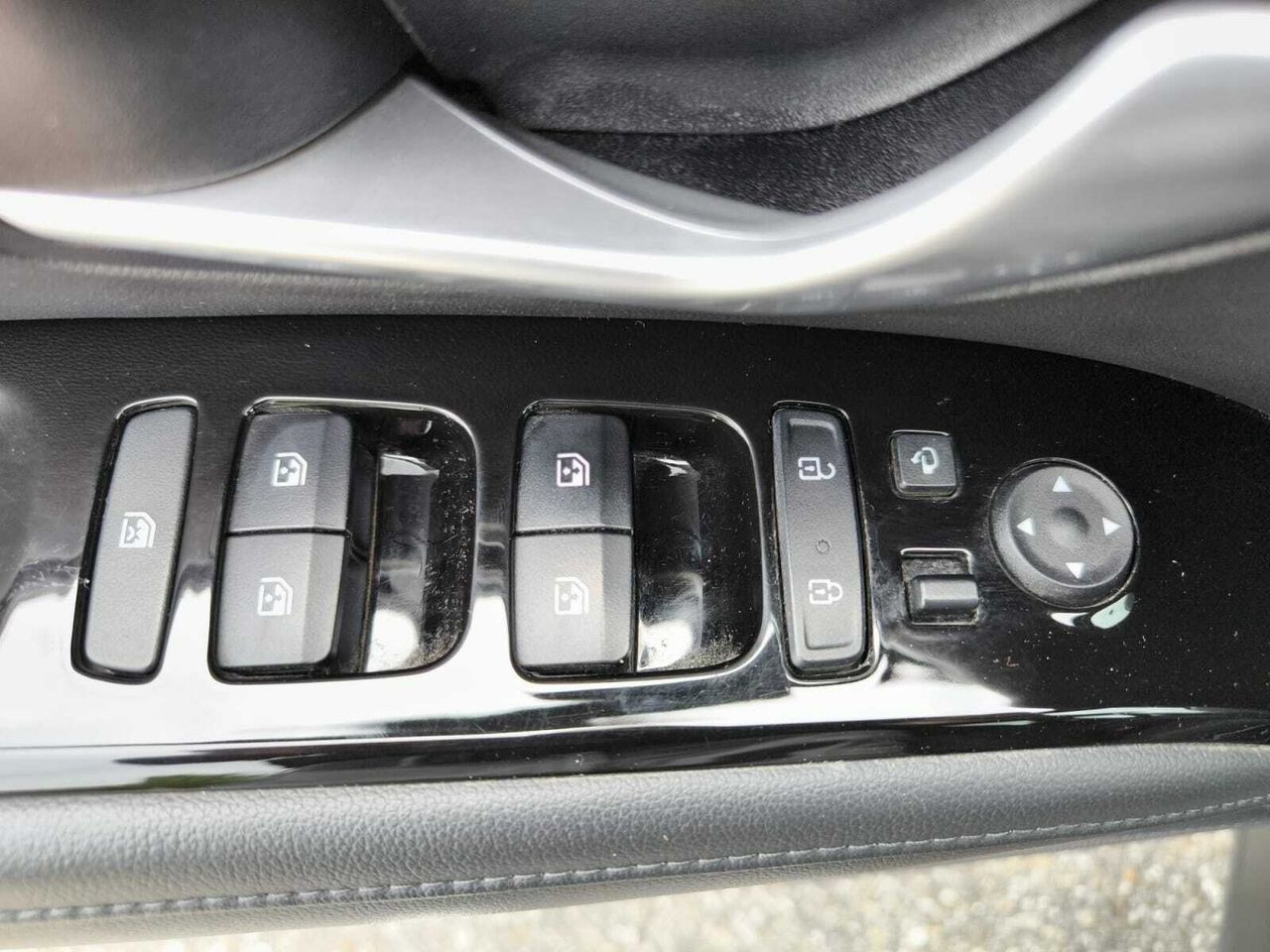 Hyundai Tucson 1.6 T-GDI HEV TECNO AUTO 230 CV  - Foto 2