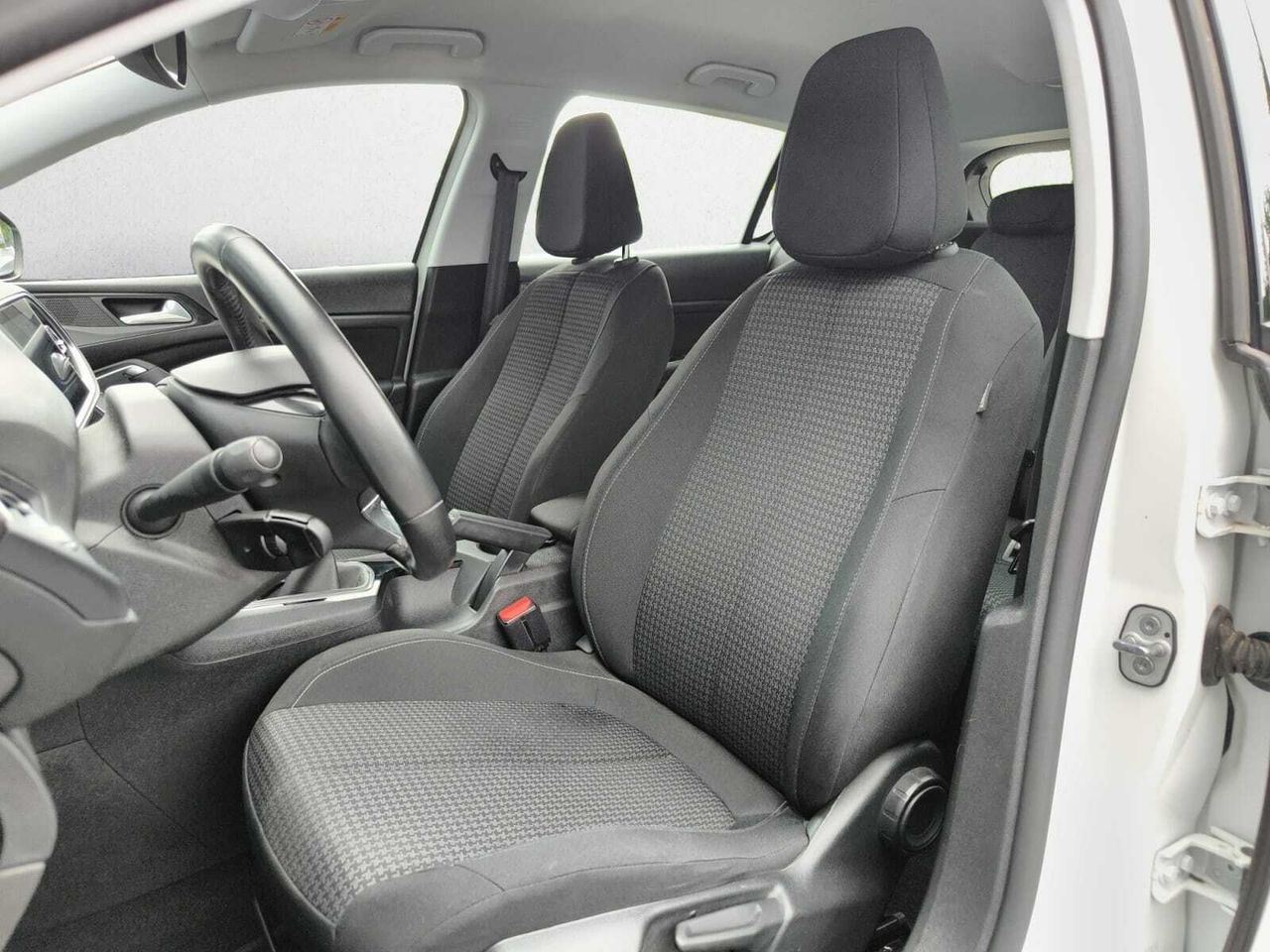 Peugeot 308 ACTIVE PACK BLUE HDI 130 CV  - Foto 2