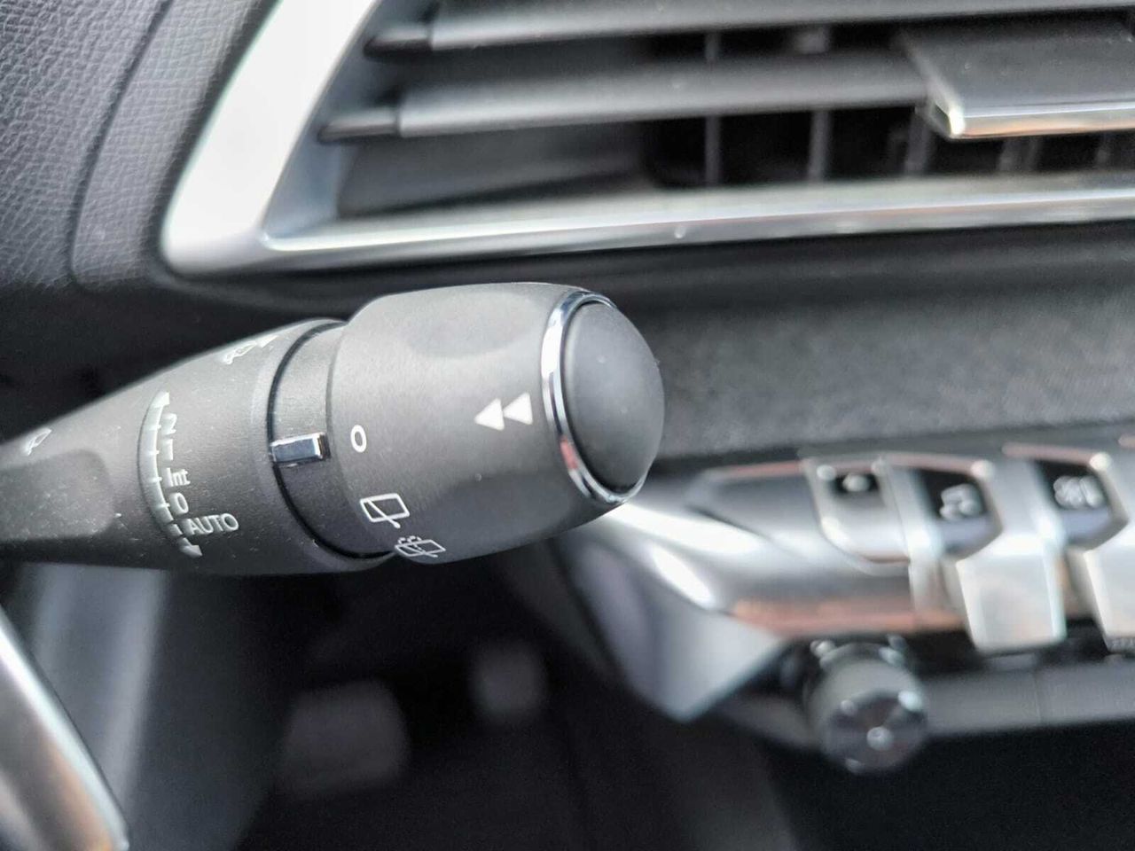 Peugeot 3008 Hybrid ALLURE PACK HYBRID 225 e-EAT8  - Foto 2