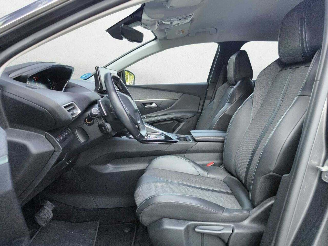 Peugeot 3008 Hybrid ALLURE PACK HYBRID 225 e-EAT8  - Foto 2