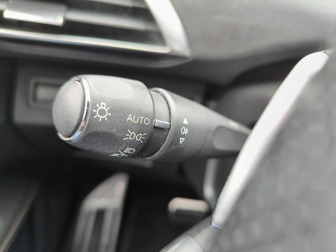 Peugeot 3008 Hybrid GT PACK HYBRID 225 e-EAT8   - Foto 2