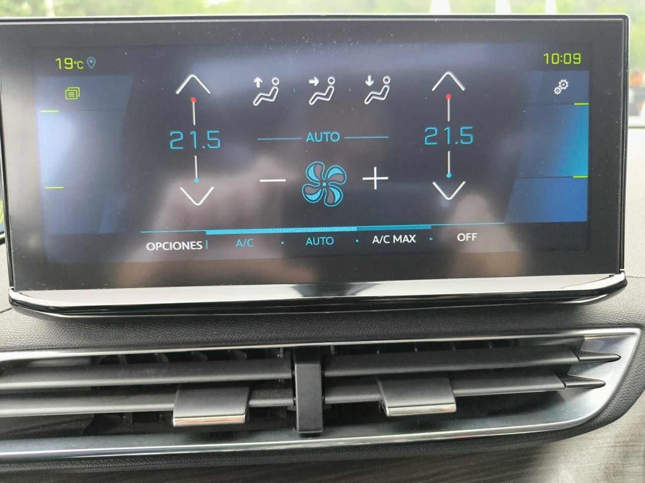 Peugeot 3008 Hybrid GT PACK HYBRID 225 e-EAT8   - Foto 2