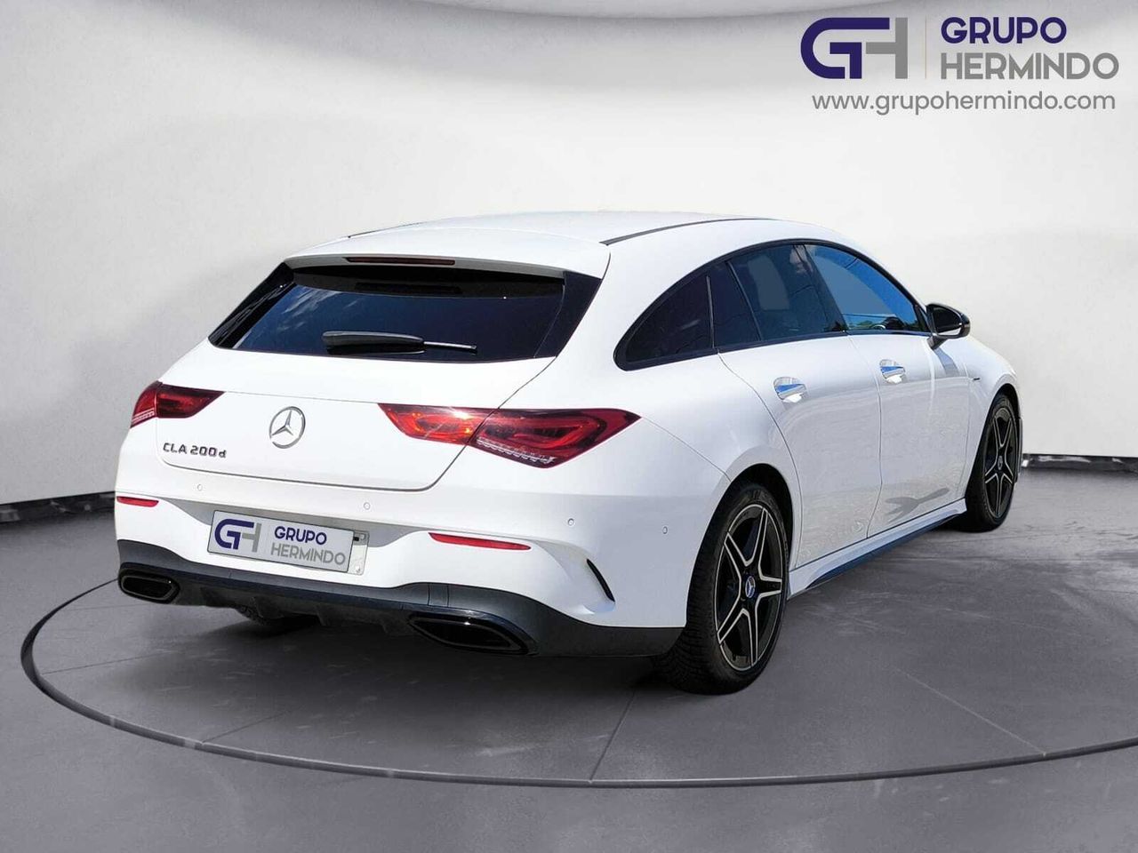 Mercedes CLA 200 D DCT SHOOTING BRAKE  - Foto 2