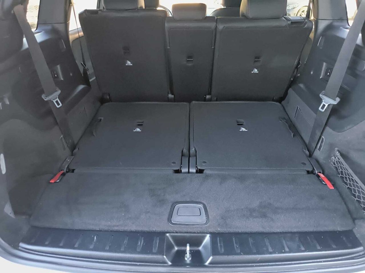 Mercedes GLB 200 D DCT 7 PLAZAS+ AMG LINE+PAQ PREMIUM+BOLA REMOLQUE  - Foto 2