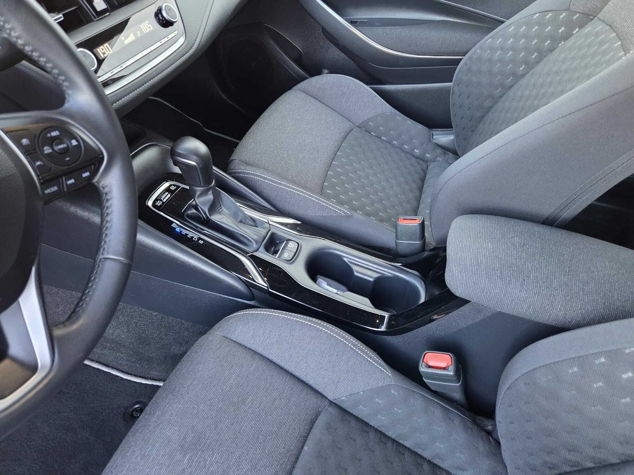 Toyota Corolla 140 H ACTIVE PLUS TOURING SPORT  - Foto 2