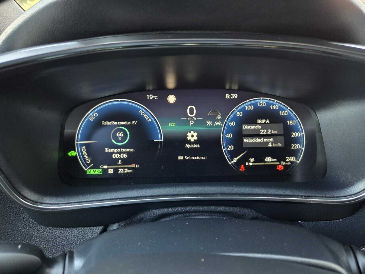 Toyota Corolla 140 H ACTIVE PLUS TOURING SPORT  - Foto 2