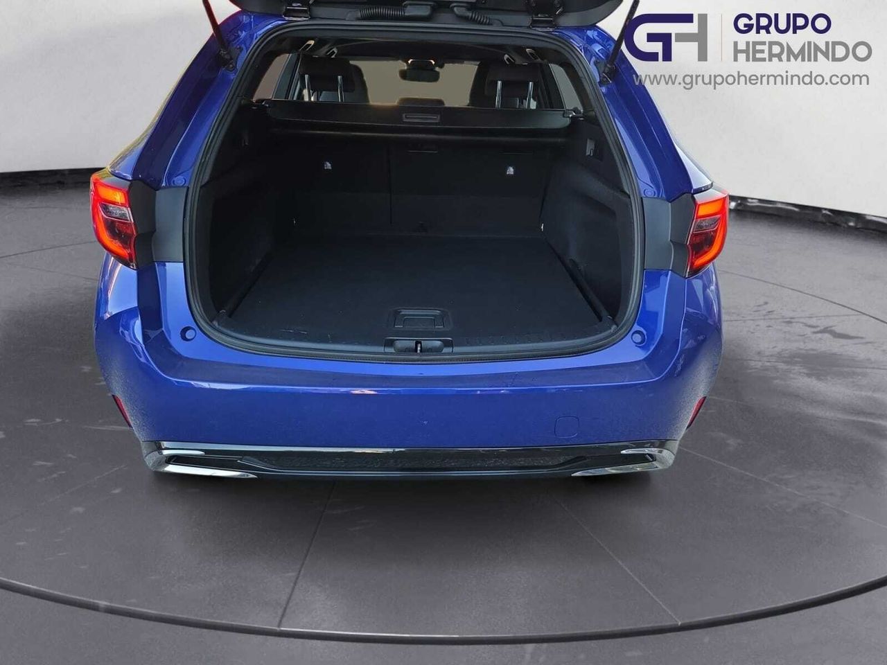 Toyota Corolla 140 H ACTIVE PLUS TOURING SPORT  - Foto 2
