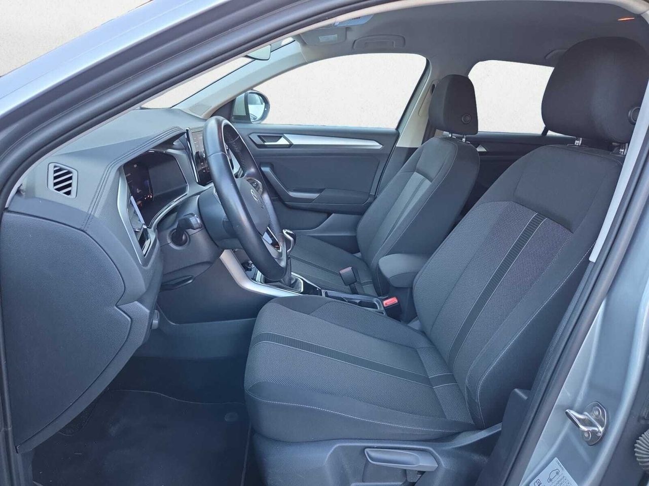 Volkswagen T-Roc 2.0 TDI 115 CV  - Foto 2