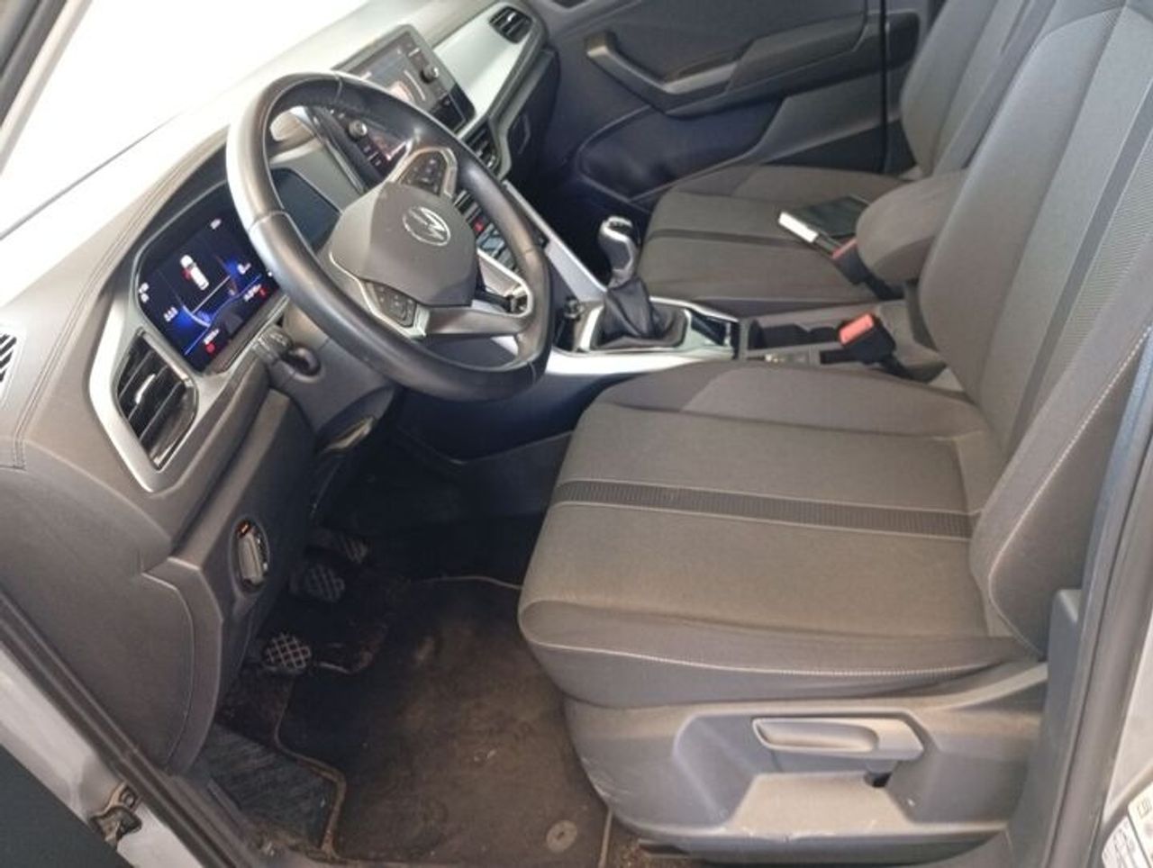 Volkswagen T-Roc 2.0 TDI 115 CV  - Foto 2