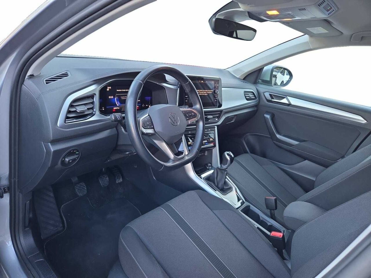 Volkswagen T-Roc 2.0 TDI 115 CV  - Foto 2