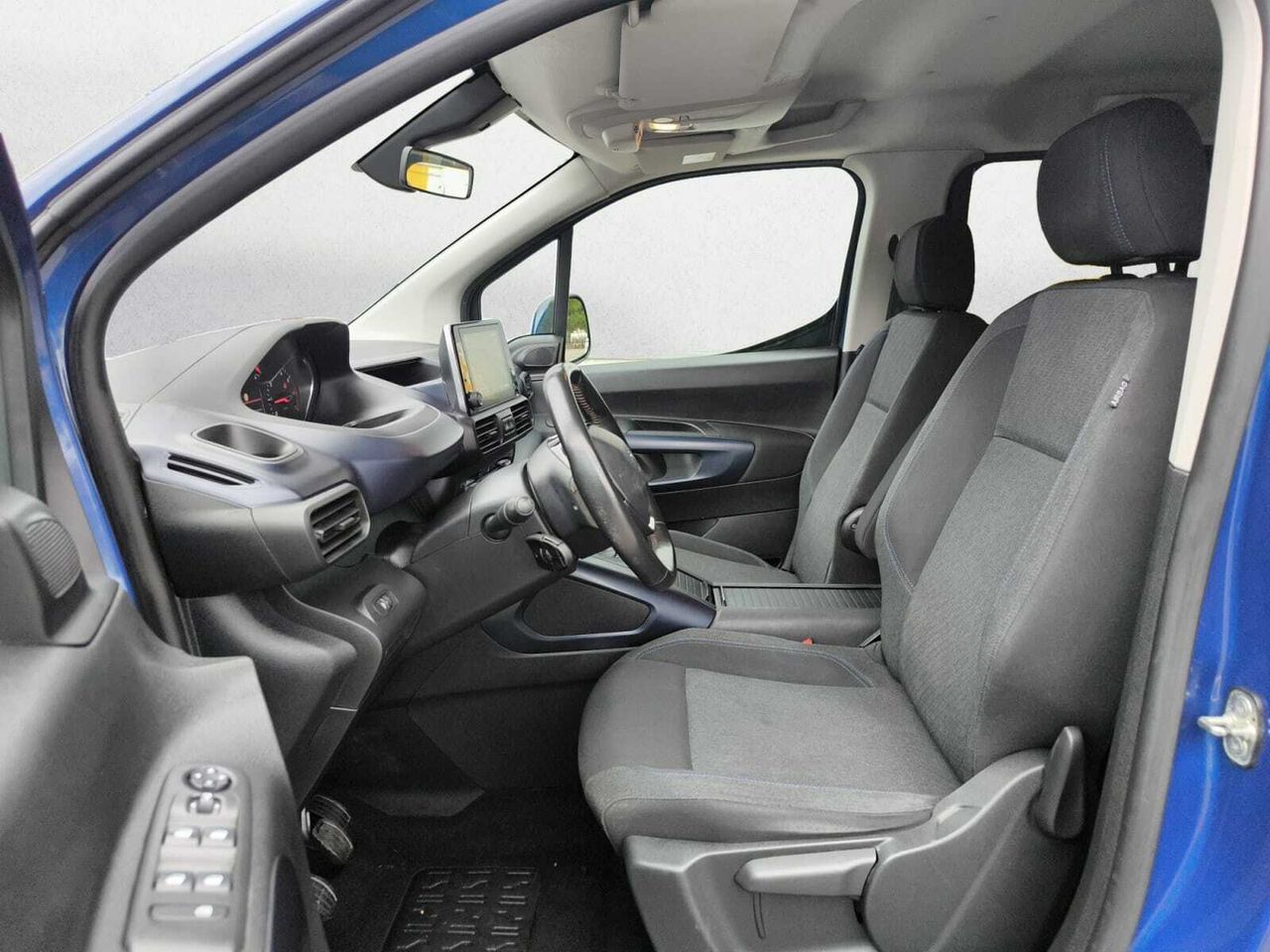 Peugeot Rifter ALLURE BLUE HDI 100 CV STANDARD  - Foto 2