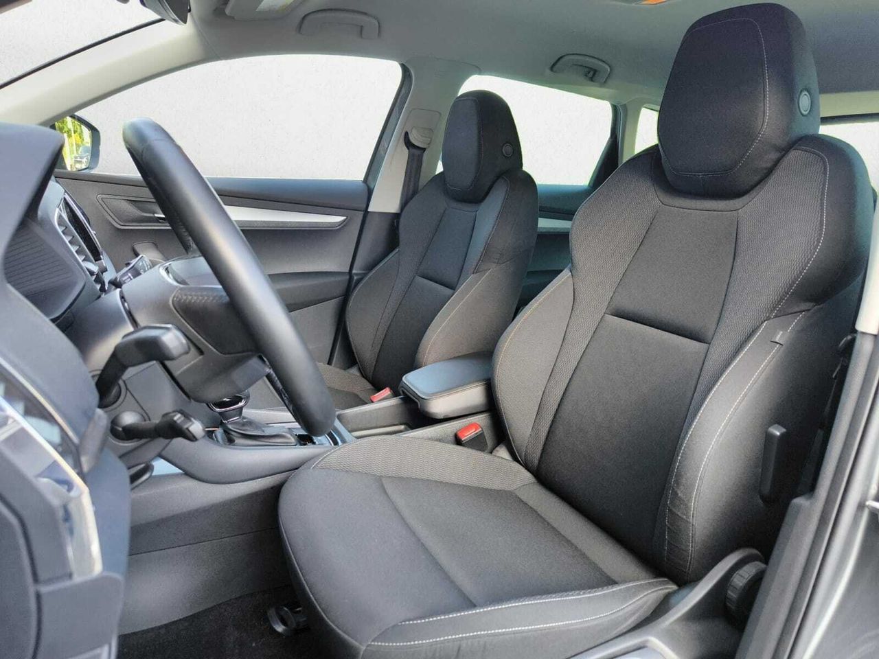 Skoda Karoq 2.0 TDI 150 CV SELECTION DSG 4X4  - Foto 2