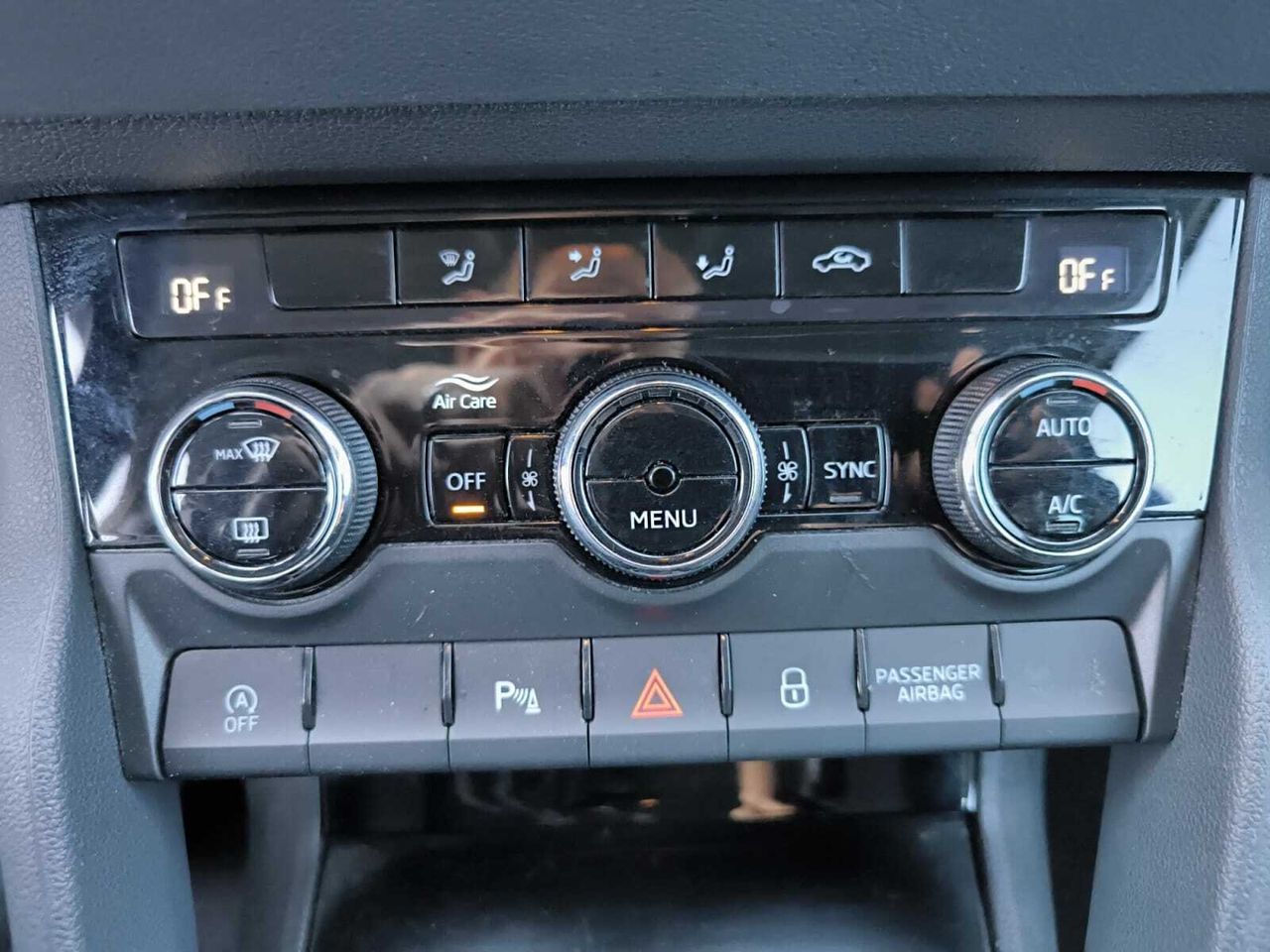 Skoda Karoq 2.0 TDI 150 CV SELECTION DSG 4X4  - Foto 2