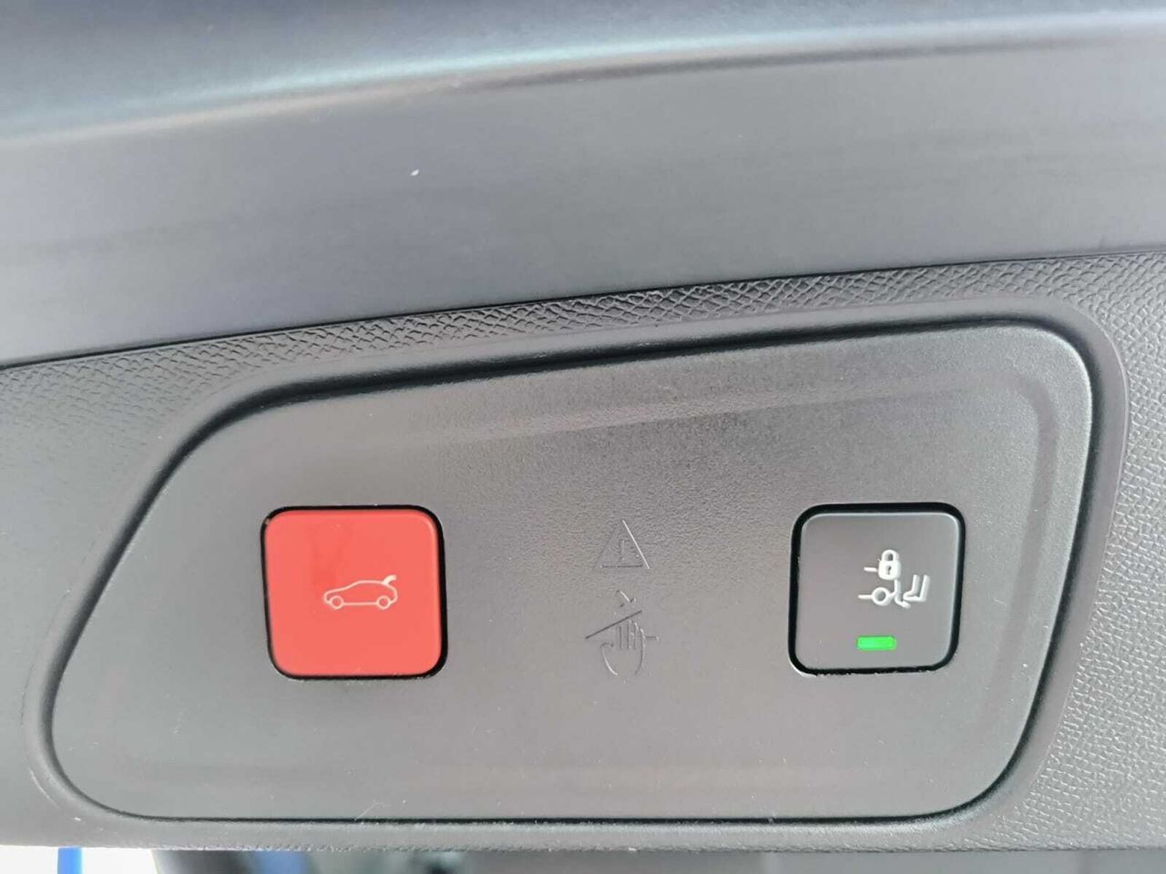 Peugeot 3008 Hybrid GT PACK HYBRID 300 e-EAT8  - Foto 2
