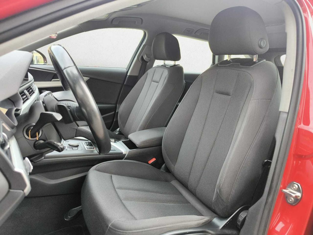 Audi A4 AVANT 2.0 TDI 150 CV S TRONIC  - Foto 2