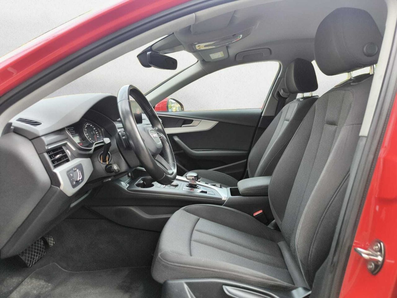 Audi A4 AVANT 2.0 TDI 150 CV S TRONIC  - Foto 2