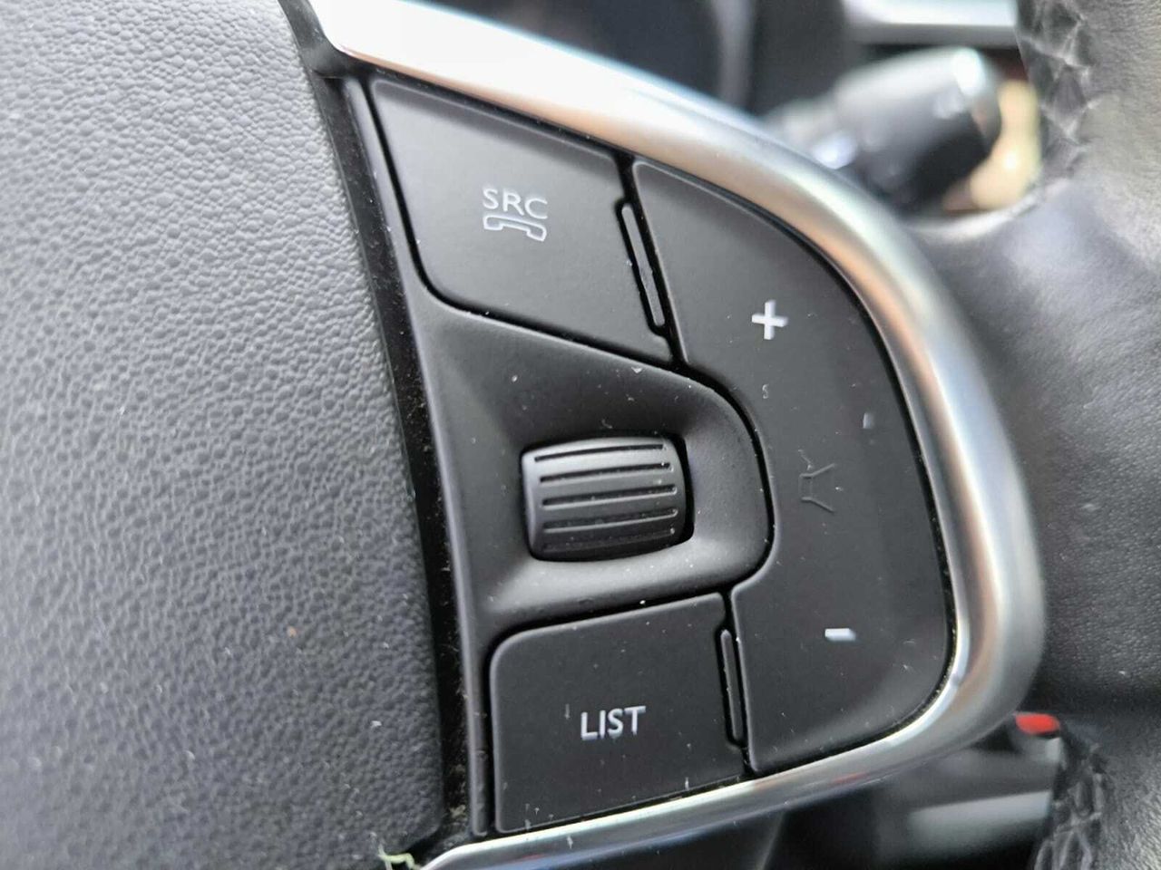 Citroën C4 BLUE HDI 120 CV FEEL  - Foto 2
