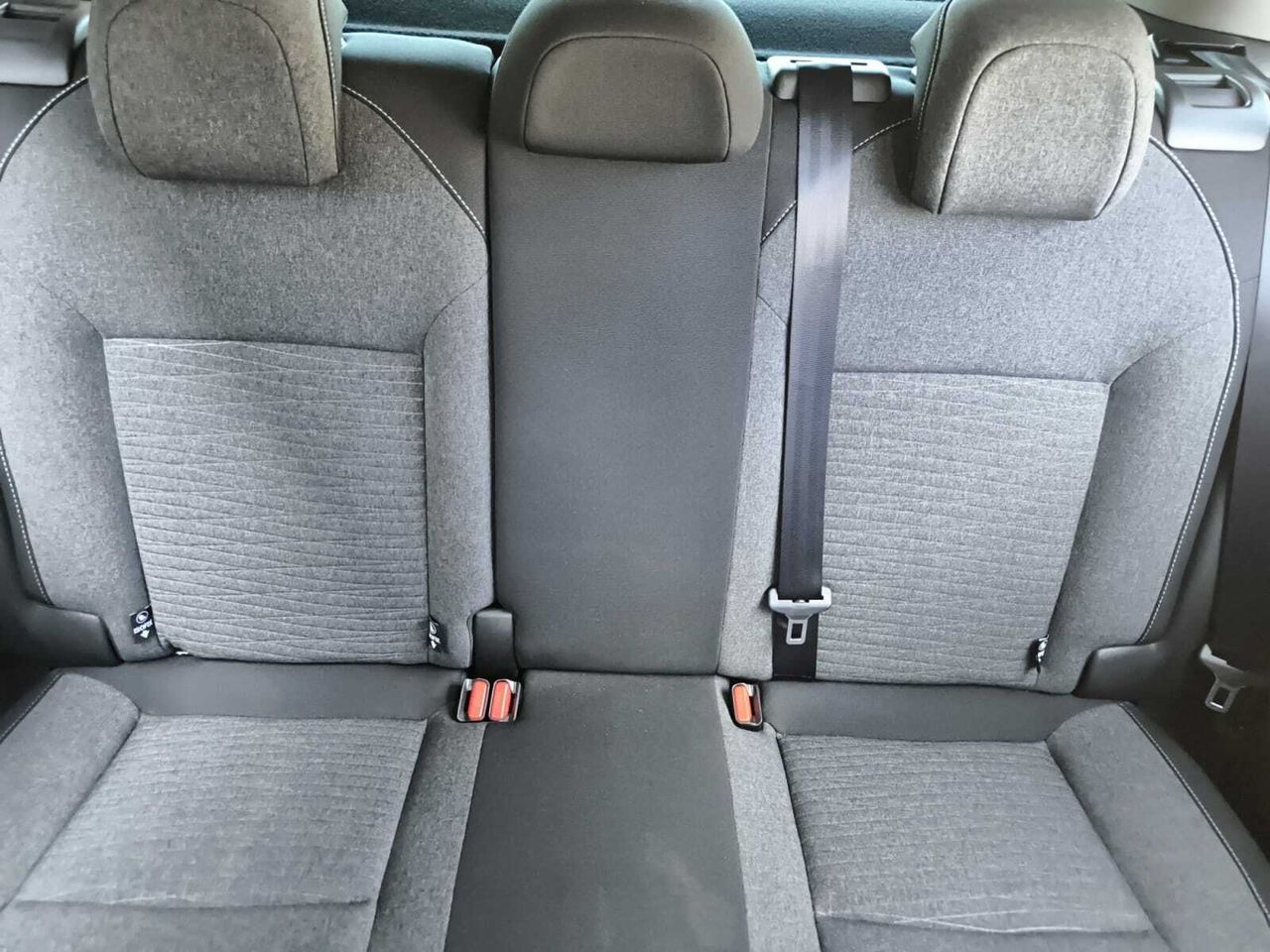 Citroën C4 BLUE HDI 120 CV FEEL  - Foto 2