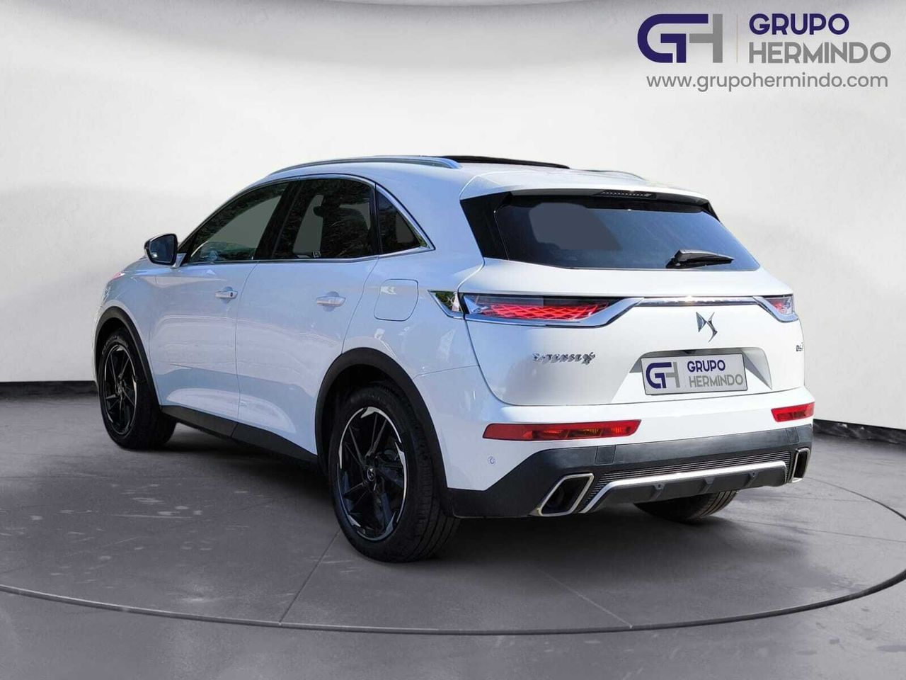 DS DS 7 CROSSBACK E TENSE 4X4 300 CV GRAND CHIC  - Foto 2