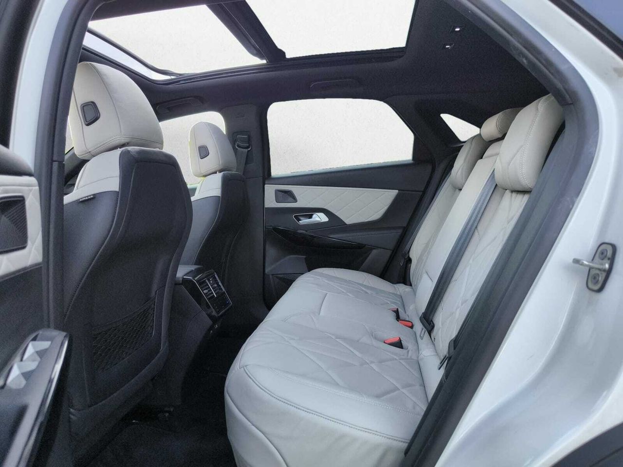 DS DS 7 CROSSBACK E TENSE 4X4 300 CV GRAND CHIC  - Foto 2