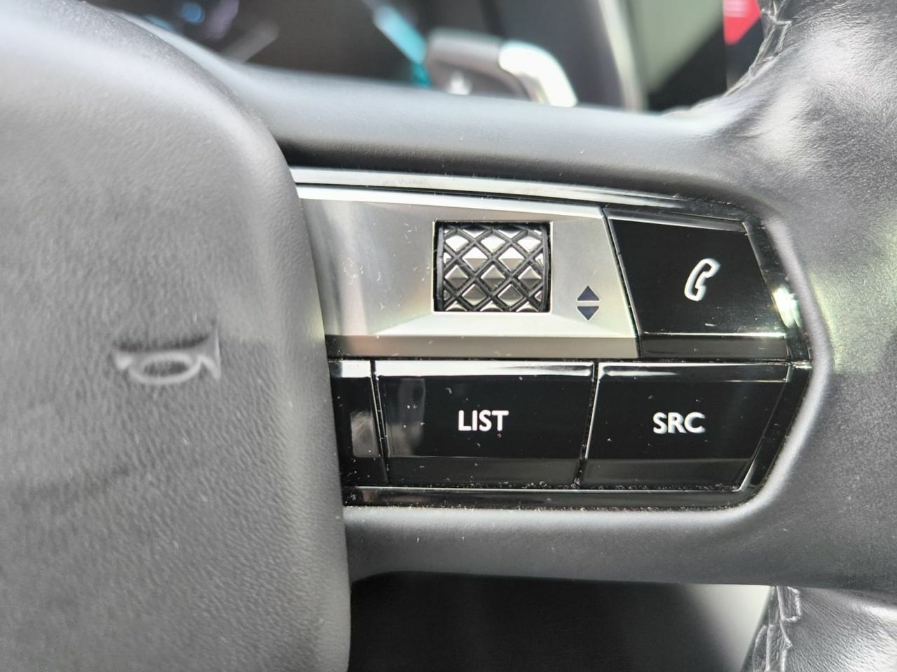 DS DS 7 CROSSBACK E TENSE 4X4 GRAND CHIC  - Foto 2