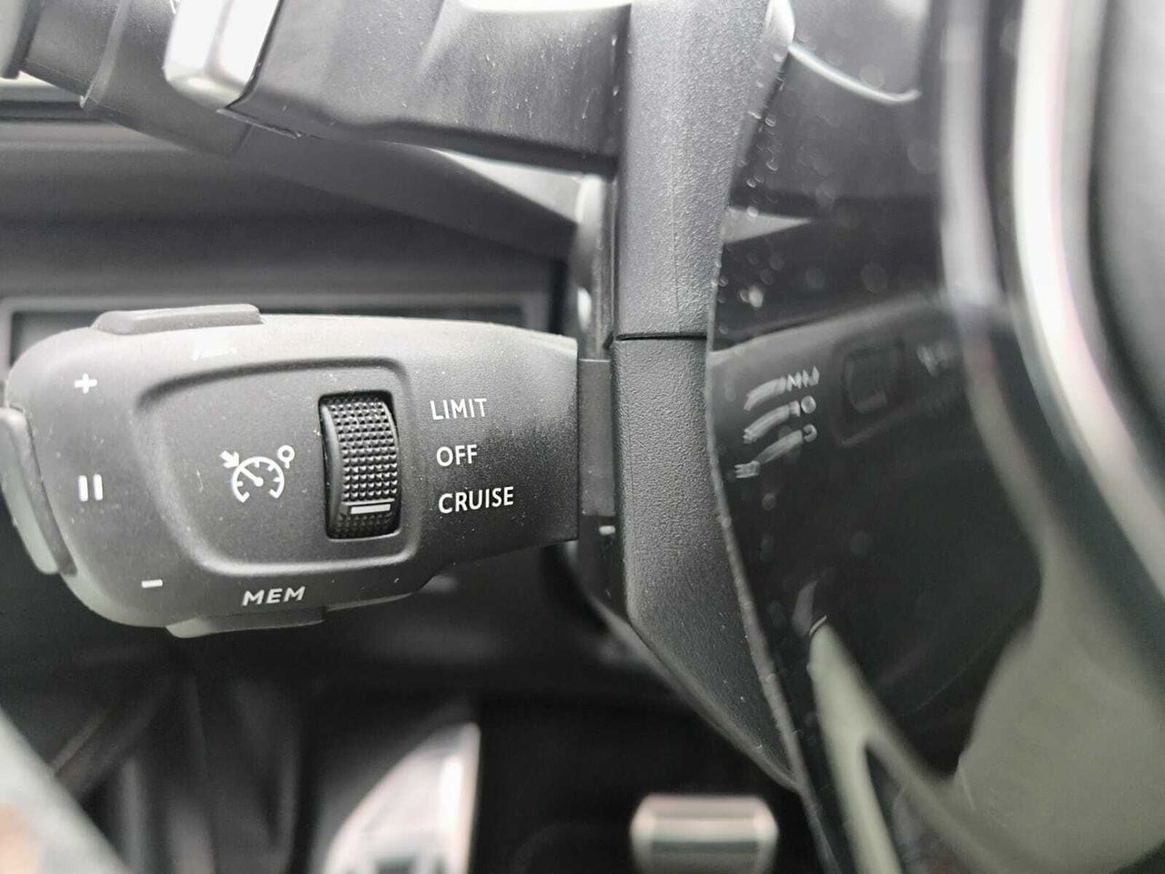 Peugeot 3008 Hybrid GT 225 e EAT8 PHEV  - Foto 2