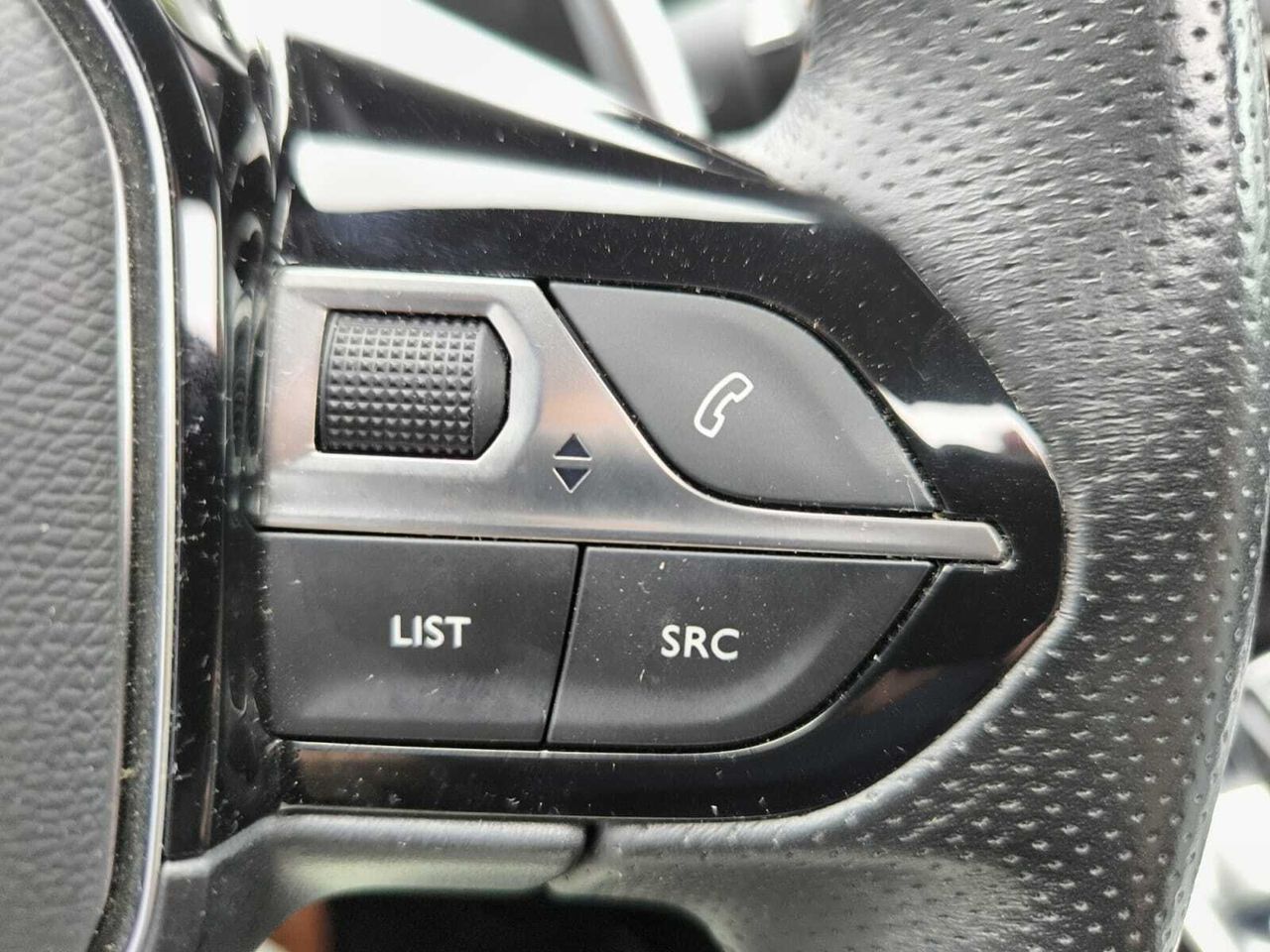 Peugeot 3008 Hybrid GT 225 e EAT8 PHEV  - Foto 2
