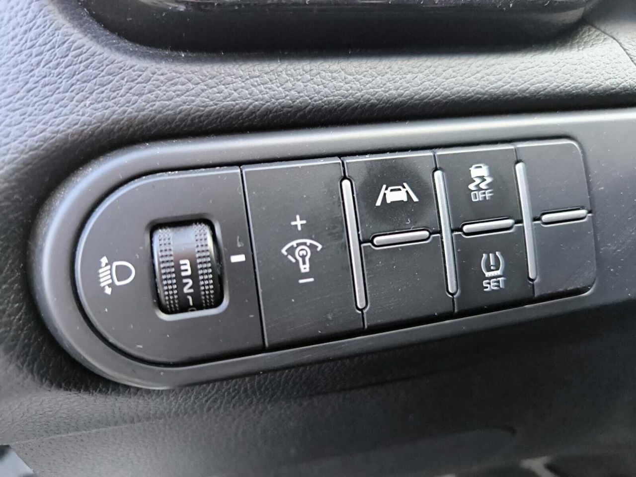 Kia XCeed 1.5 T-GDI MHEV TECH 160 CV  - Foto 2