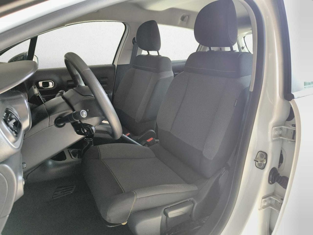 Citroën C3 LIVE PACK BLUE HDI 100 CV  - Foto 2