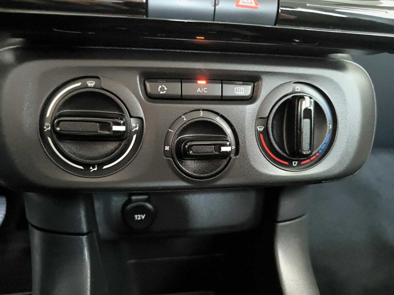 Citroën C3 LIVE PACK BLUE HDI 100 CV  - Foto 2